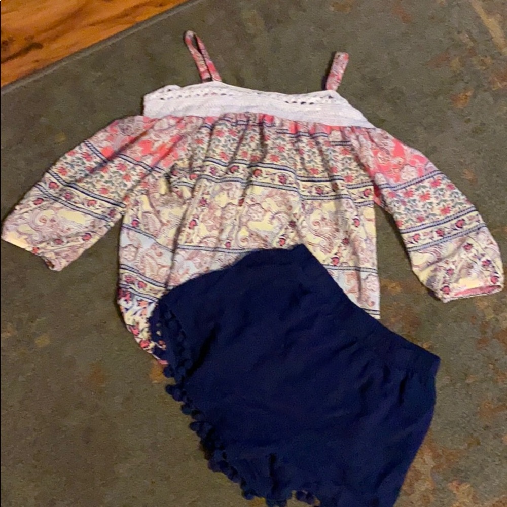 Girls off the shoulder blouse and shorts